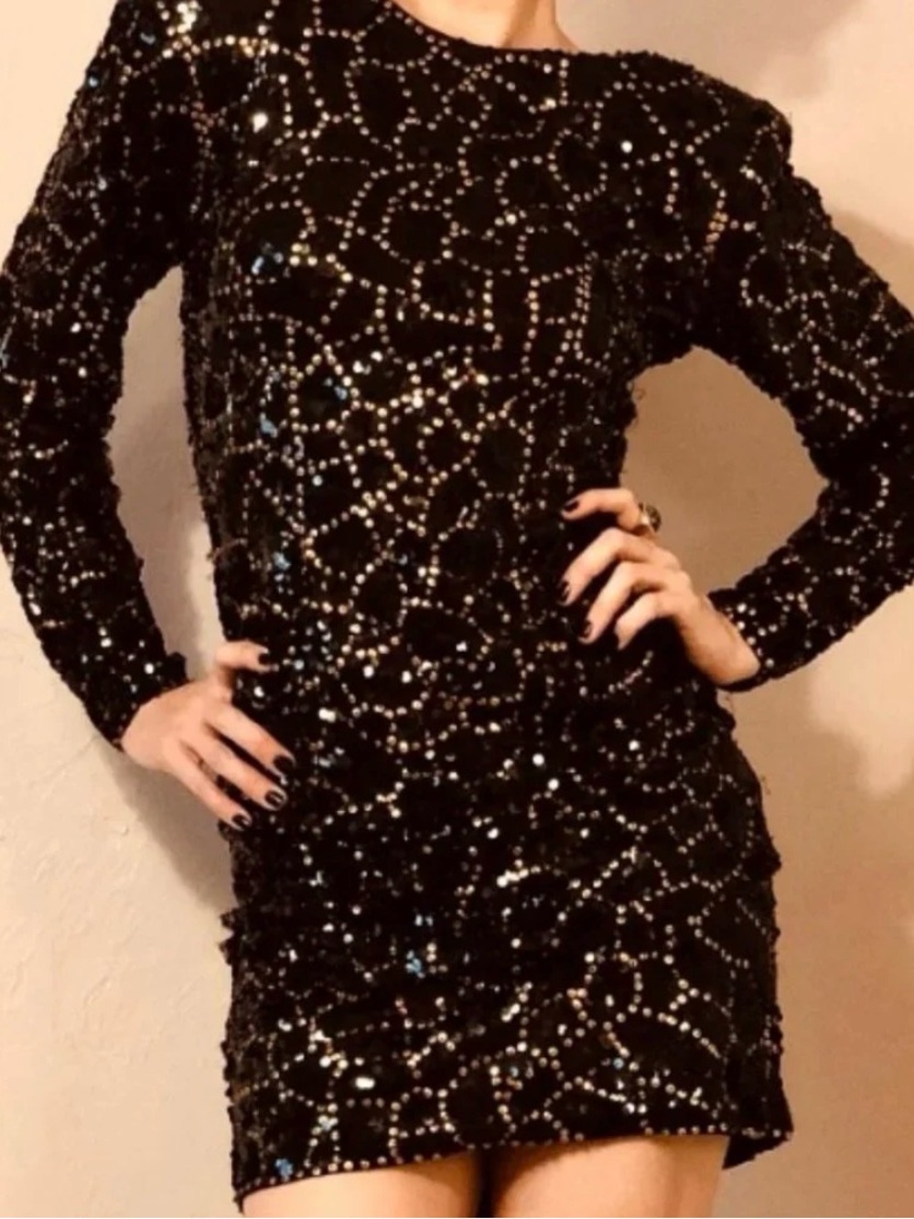 [Black Tie] dress
